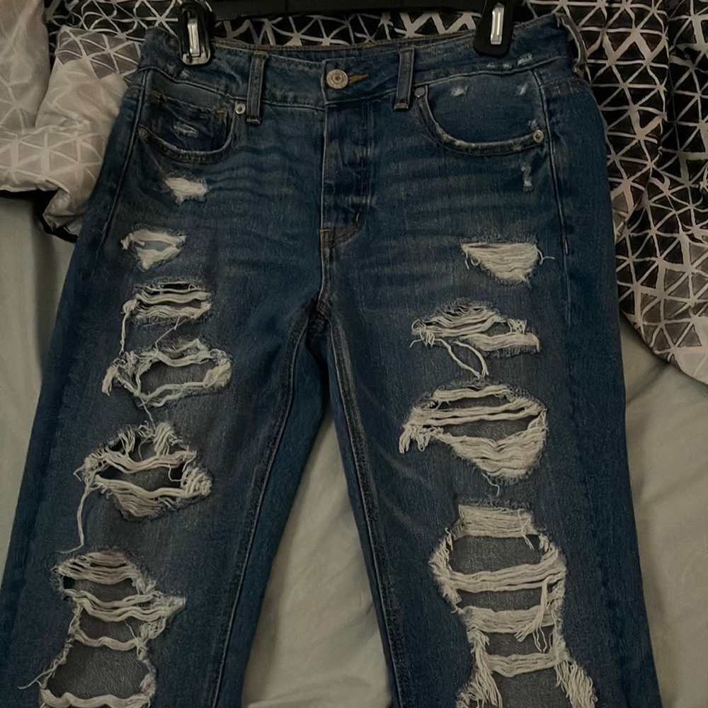 Ripped jeans, American Eagle